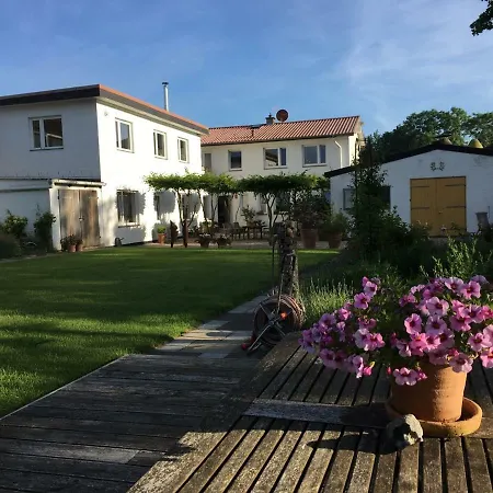 Strandnahe Ferienwohnung 4 Apartment Kiel